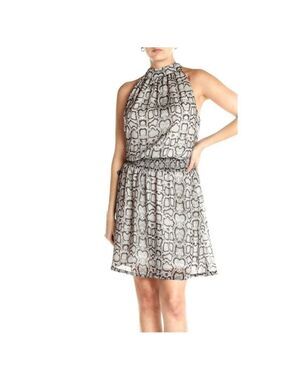 NWOT Stella and Dot Bohemian fit and flare halter dress size small